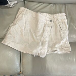 Atard State Women’s shorts